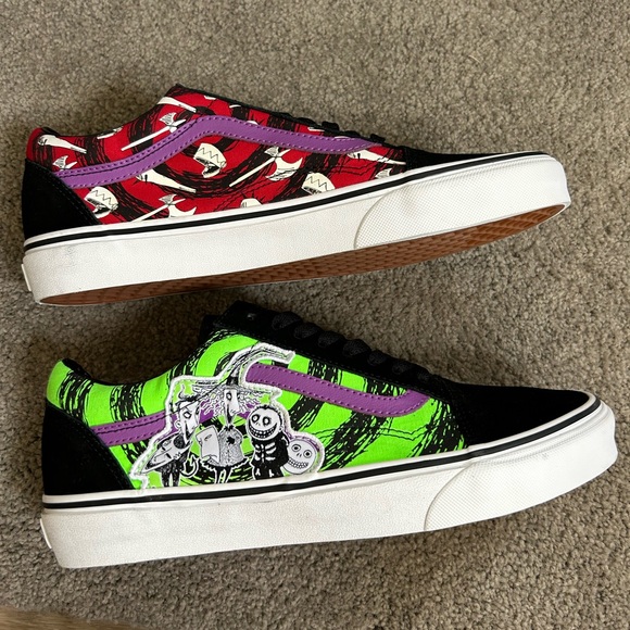 Vans Nightmare Before Christmas Slip ons size 9M or 10.5W - Picture 3 of 5